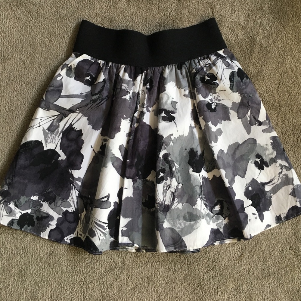 Express skirt size XS